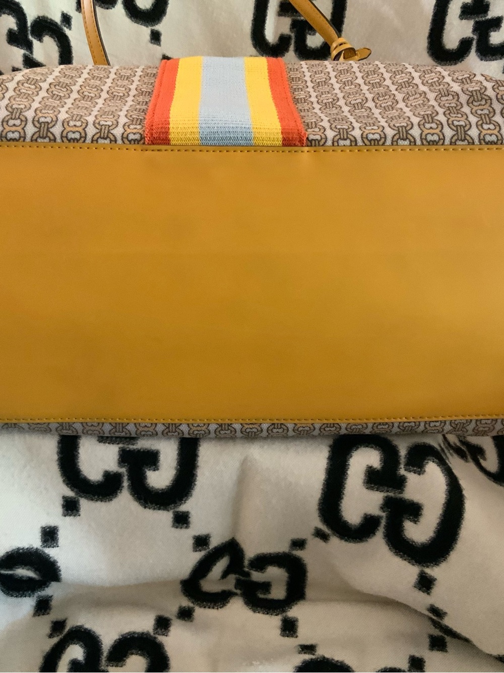 Tory Burch Gemini Link Canvas Tote - Picture 11 of 12